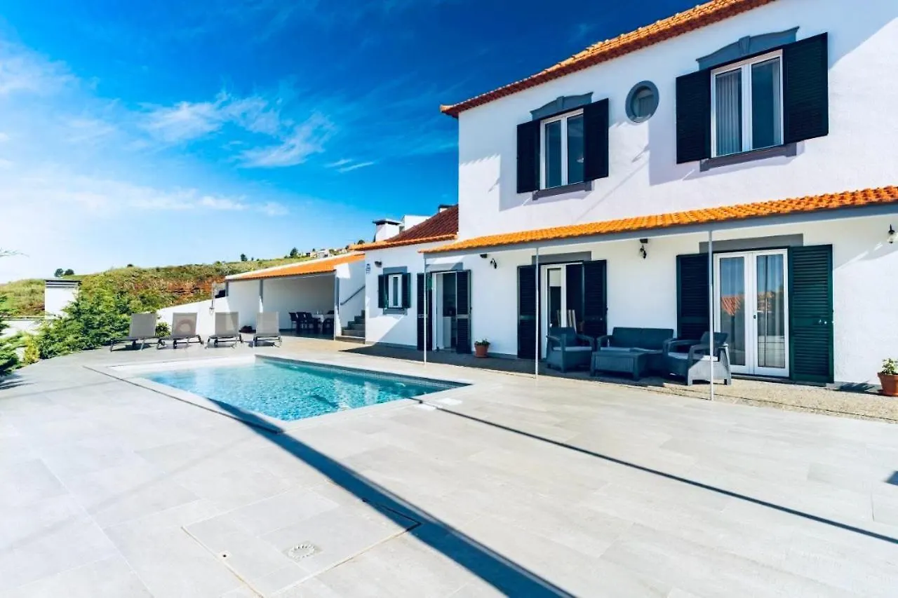 Дом отдыха Serenity Villa Estreito Da Calheta Португалия